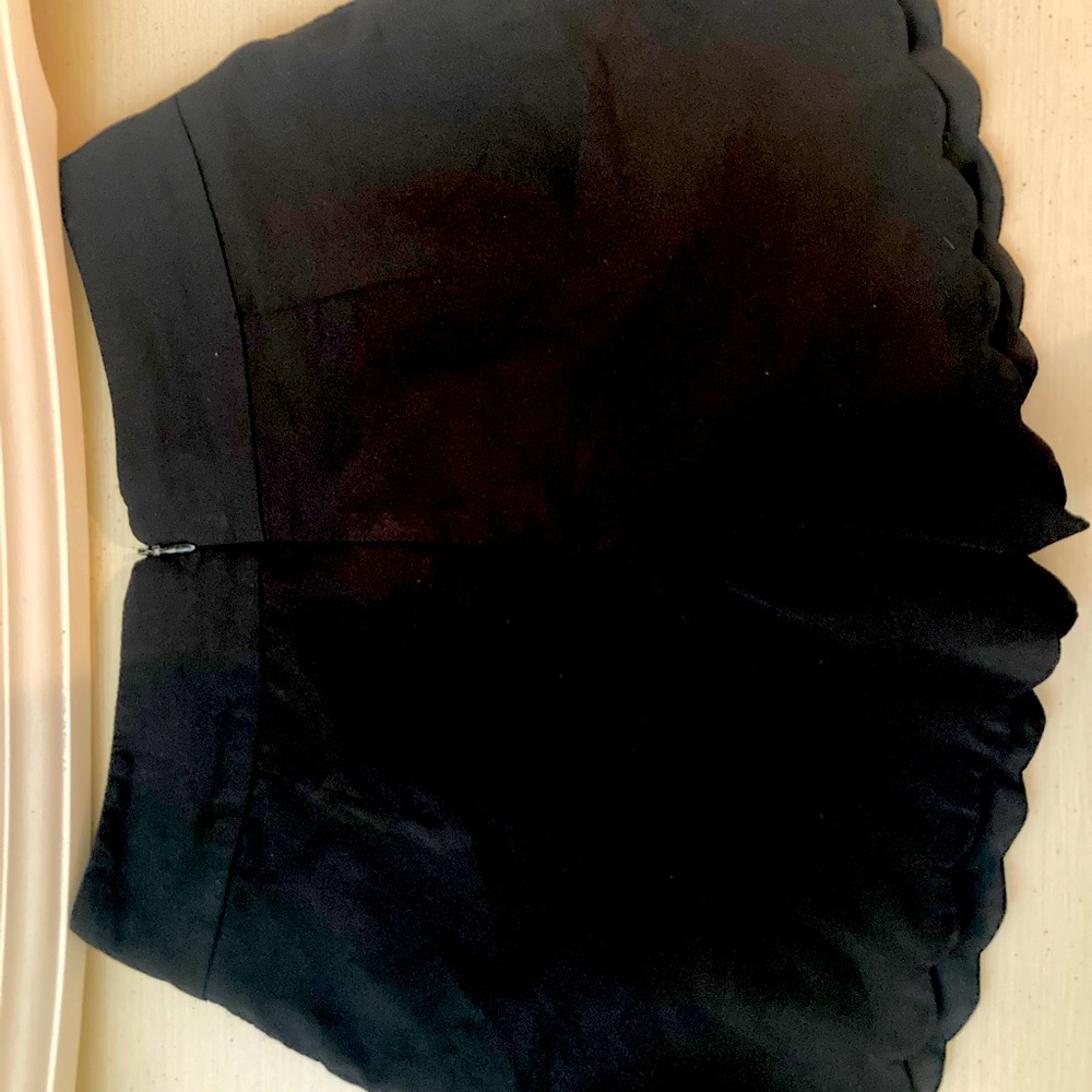 Urban outfitters scallop shorts
